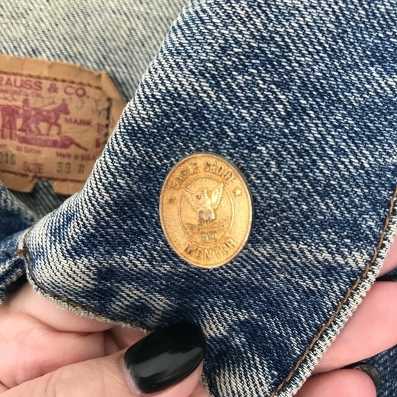 Vintage Levi's Red Tab Denim Jacket Patches Sz 38R - Picture 8 of 8